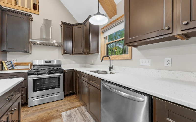 70 Goldfinch Lane, Terra Alta, West Virginia 26764, 3 Bedroom Bedrooms, 6 Room Rooms,2 BathroomBathrooms,Single Family Detached,For Sale,Goldfinch,0,10167112
