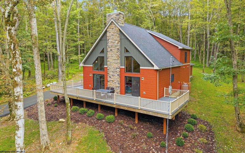 70 Goldfinch Lane, Terra Alta, West Virginia 26764, 3 Bedroom Bedrooms, 6 Room Rooms,2 BathroomBathrooms,Single Family Detached,For Sale,Goldfinch,0,10167112