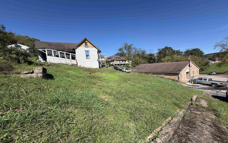 403 Wood Street, West Union, West Virginia 26456, 2 Bedroom Bedrooms, 5 Room Rooms,1 BathroomBathrooms,Single Family Detached,For Sale,Wood,0,10167127