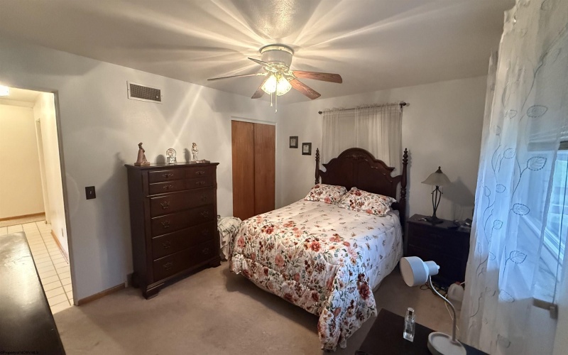 150 20th Street, Weirton, West Virginia 26062, 3 Bedroom Bedrooms, 5 Room Rooms,2 BathroomBathrooms,Single Family Detached,For Sale,20th,0,10167122