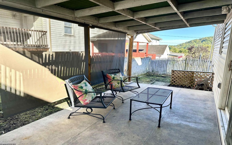 620 Collins Avenue, Clarksburg, West Virginia 26301, 2 Bedroom Bedrooms, 5 Room Rooms,1 BathroomBathrooms,Single Family Detached,For Sale,Collins,0,10167120