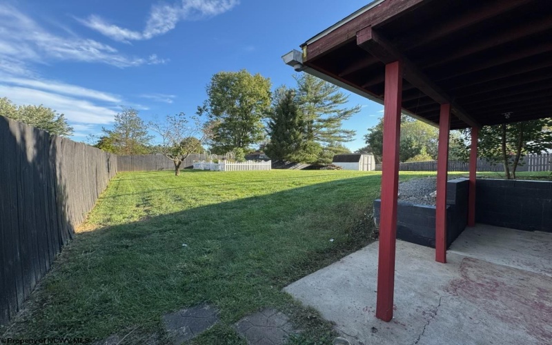 1614 Crestmont Circle, Fairmont, West Virginia 26554, 4 Bedroom Bedrooms, 11 Room Rooms,2 BathroomBathrooms,Single Family Detached,For Sale,Crestmont,0,10167116