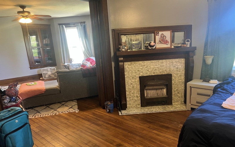 1309 West Virginia Avenue, Clarksburg, West Virginia 26301, 4 Bedroom Bedrooms, 11 Room Rooms,2 BathroomBathrooms,Single Family Detached,For Sale,West Virginia,0,10167115