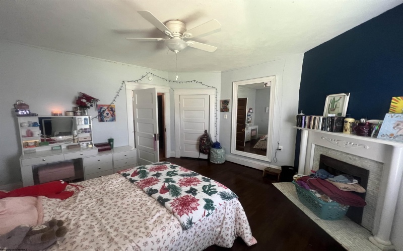 1309 West Virginia Avenue, Clarksburg, West Virginia 26301, 4 Bedroom Bedrooms, 11 Room Rooms,2 BathroomBathrooms,Single Family Detached,For Sale,West Virginia,0,10167115
