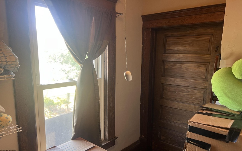 1309 West Virginia Avenue, Clarksburg, West Virginia 26301, 4 Bedroom Bedrooms, 11 Room Rooms,2 BathroomBathrooms,Single Family Detached,For Sale,West Virginia,0,10167115