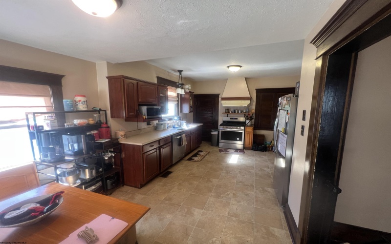1309 West Virginia Avenue, Clarksburg, West Virginia 26301, 4 Bedroom Bedrooms, 11 Room Rooms,2 BathroomBathrooms,Single Family Detached,For Sale,West Virginia,0,10167115