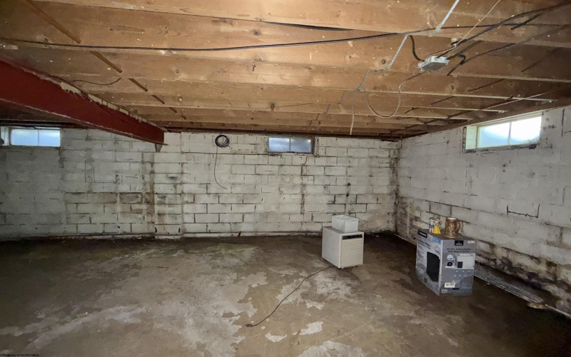 147 REDWOOD Street, Grafton, West Virginia 26354, 4 Bedroom Bedrooms, 10 Room Rooms,2 BathroomBathrooms,Single Family Detached,For Sale,REDWOOD,0,10167129