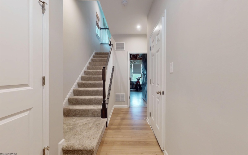 60 Dover Court, Bridgeport, West Virginia 26330, 3 Bedroom Bedrooms, 5 Room Rooms,2 BathroomBathrooms,Single Family Attached,For Sale,Dover,0,10167131