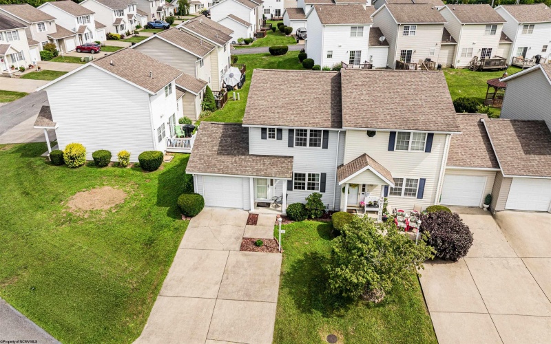 4018 Pinehurst Drive, Morgantown, West Virginia 26505, 2 Bedroom Bedrooms, 5 Room Rooms,2 BathroomBathrooms,Single Family Attached,For Sale,Pinehurst,0,10167136