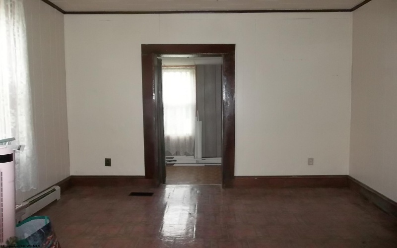 120 Davis Street, Elkins, West Virginia 26241, 4 Bedroom Bedrooms, 9 Room Rooms,1 BathroomBathrooms,Single Family Detached,For Sale,Davis,0,10167133