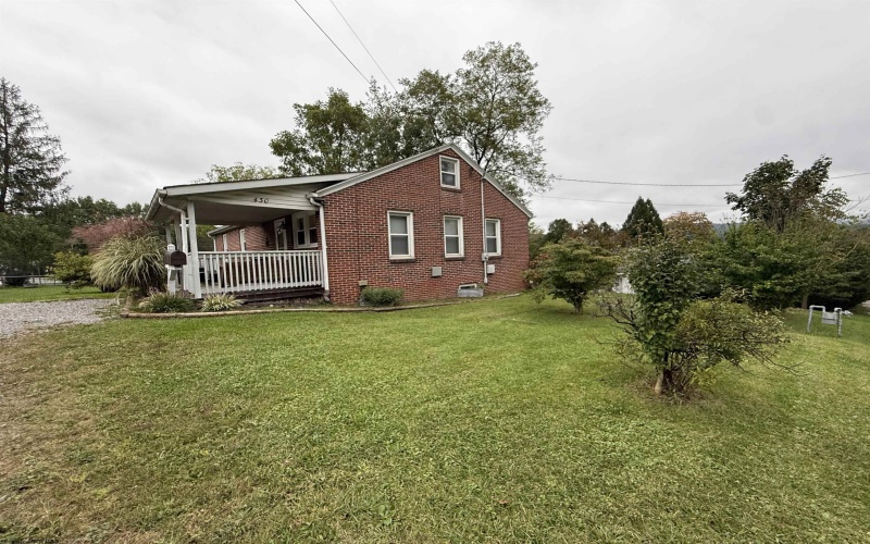 430 Wilson Street, Elkins, West Virginia 26241, 3 Bedroom Bedrooms, 9 Room Rooms,1 BathroomBathrooms,Single Family Detached,For Sale,Wilson,0,10167135