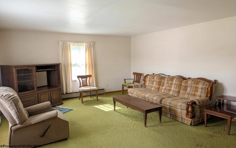 119 High Street, Shinnston, West Virginia 26431-1208, 1 Bedroom Bedrooms, 5 Room Rooms,1 BathroomBathrooms,Single Family Detached,For Sale,High,0,10167143