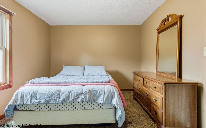 163 Sunburst Drive, Clarksburg, West Virginia 26301, 3 Bedroom Bedrooms, 7 Room Rooms,2 BathroomBathrooms,Single Family Detached,For Sale,Sunburst,0,10167147