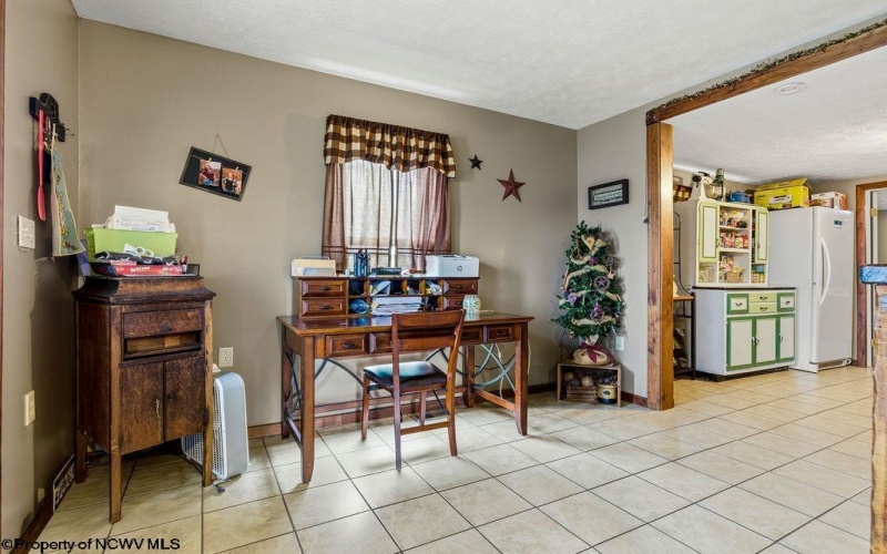 163 Sunburst Drive, Clarksburg, West Virginia 26301, 3 Bedroom Bedrooms, 7 Room Rooms,2 BathroomBathrooms,Single Family Detached,For Sale,Sunburst,0,10167147