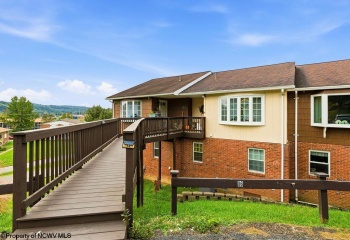 85 Pinewood Road, Clarksburg, West Virginia 26301, 3 Bedroom Bedrooms, 6 Room Rooms,1 BathroomBathrooms,Single Family Attached,For Sale,Pinewood,0,10167149