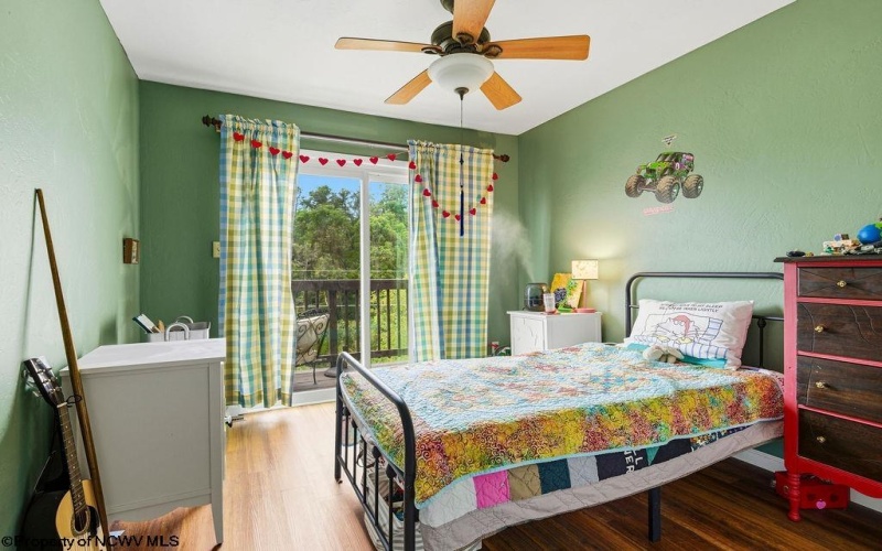85 Pinewood Road, Clarksburg, West Virginia 26301, 3 Bedroom Bedrooms, 6 Room Rooms,1 BathroomBathrooms,Single Family Attached,For Sale,Pinewood,0,10167149