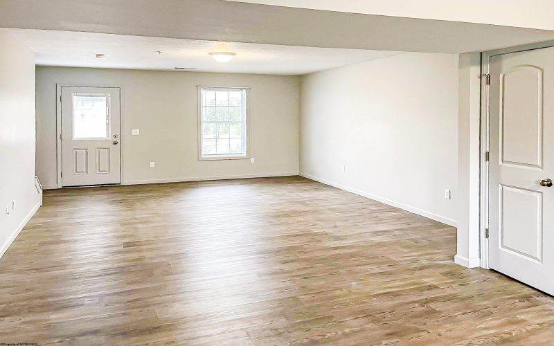 254 Main Street, Bruceton Mills, West Virginia 26525, 3 Bedroom Bedrooms, 5 Room Rooms,2 BathroomBathrooms,Residential Rentals,For Rent,Main,0,10167156