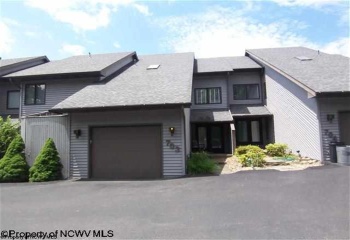 703 Lakeview Estates, Morgantown, West Virginia 26508, 2 Bedroom Bedrooms, 6 Room Rooms,4 BathroomBathrooms,Residential Rentals,For Rent,Lakeview,0,10167168