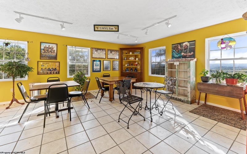 2811 Stewartstown Road, Morgantown, West Virginia 26508, 0 , 0 ,0,Commercial (for Sale),For Sale,Stewartstown,0,10167160