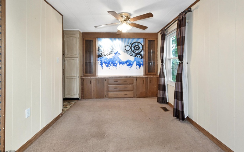 350 Virginia Avenue, Morgantown, West Virginia 26505, 3 Bedroom Bedrooms, 6 Room Rooms,2 BathroomBathrooms,Single Family Detached,For Sale,Virginia,0,10167150