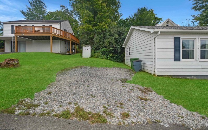 350 Virginia Avenue, Morgantown, West Virginia 26505, 3 Bedroom Bedrooms, 6 Room Rooms,2 BathroomBathrooms,Single Family Detached,For Sale,Virginia,0,10167150