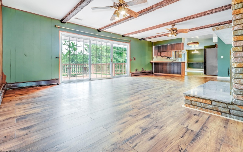 853 Vandalia Road, Morgantown, West Virginia 26501, 4 Bedroom Bedrooms, 11 Room Rooms,2 BathroomBathrooms,Single Family Detached,For Sale,Vandalia,0,10167152