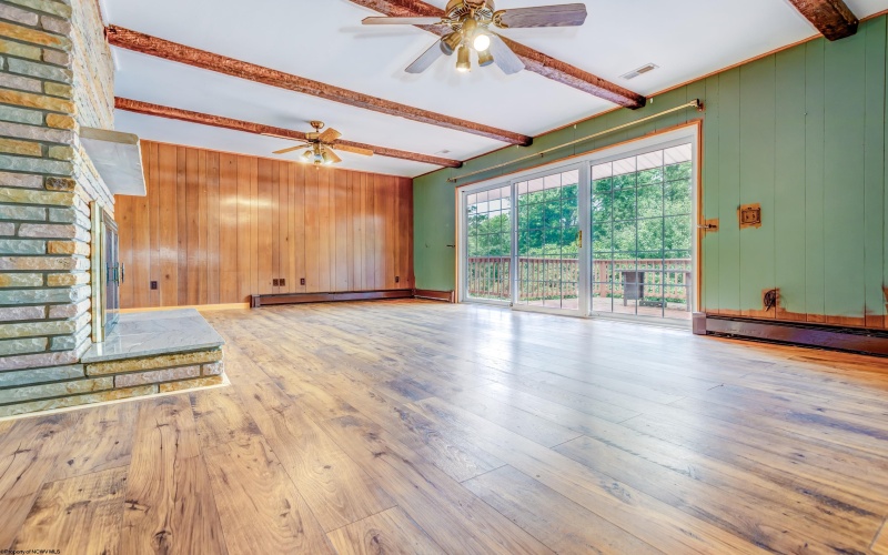 853 Vandalia Road, Morgantown, West Virginia 26501, 4 Bedroom Bedrooms, 11 Room Rooms,2 BathroomBathrooms,Single Family Detached,For Sale,Vandalia,0,10167152