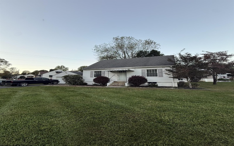 100 Bell Run Road, Fairmont, West Virginia 26554, 2 Bedroom Bedrooms, 6 Room Rooms,1 BathroomBathrooms,Single Family Detached,For Sale,Bell Run,0,10167155