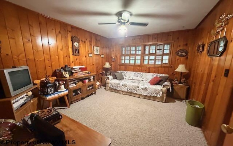 106 Lough Lane, Elkins, West Virginia 26241, 3 Bedroom Bedrooms, 6 Room Rooms,2 BathroomBathrooms,Single Family Detached,For Sale,Lough,0,10167164