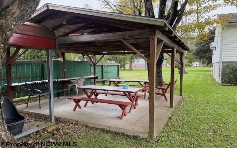 106 Lough Lane, Elkins, West Virginia 26241, 3 Bedroom Bedrooms, 6 Room Rooms,2 BathroomBathrooms,Single Family Detached,For Sale,Lough,0,10167164