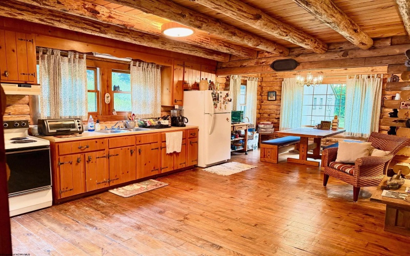 920 Sand Run Road, Davis, West Virginia 26260-0000, 3 Bedroom Bedrooms, 11 Room Rooms,3 BathroomBathrooms,Single Family Detached,For Sale,Sand Run,0,10167165