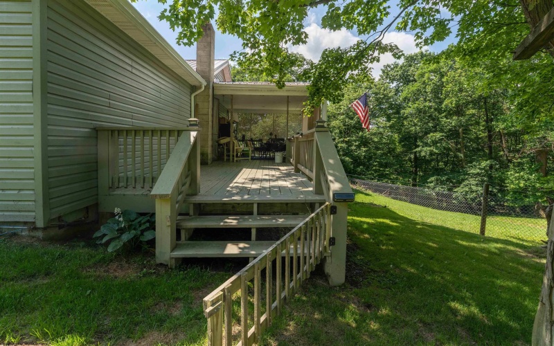 2276 Kingwood Pike, Morgantown, West Virginia 26508, 2 Bedroom Bedrooms, 10 Room Rooms,2 BathroomBathrooms,Single Family Detached,For Sale,Kingwood,0,10167167