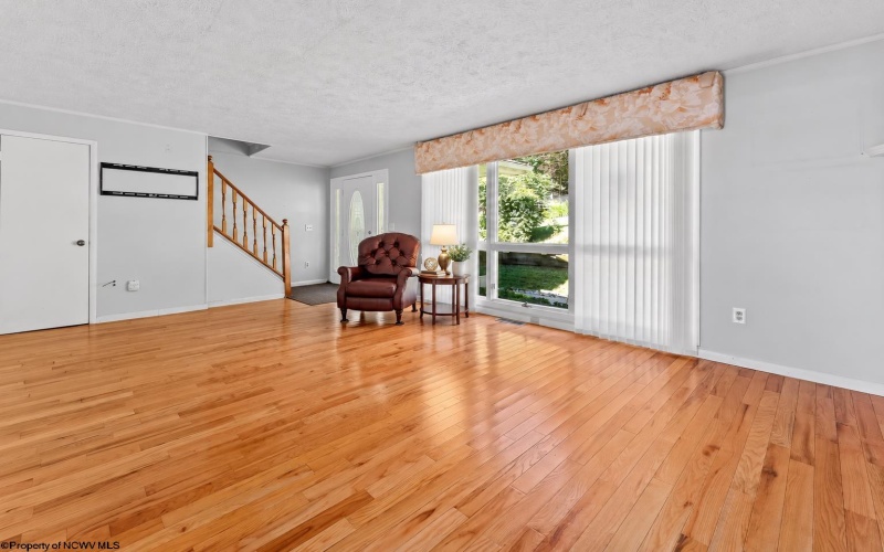2276 Kingwood Pike, Morgantown, West Virginia 26508, 2 Bedroom Bedrooms, 10 Room Rooms,2 BathroomBathrooms,Single Family Detached,For Sale,Kingwood,0,10167167