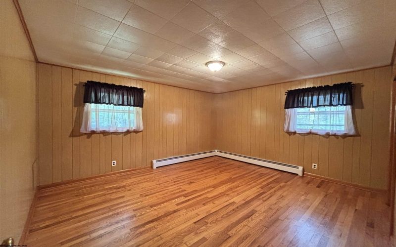 2031 Morgantown Pike, Belington, West Virginia 26250, 3 Bedroom Bedrooms, 7 Room Rooms,1 BathroomBathrooms,Single Family Detached,For Sale,Morgantown,0,10167171