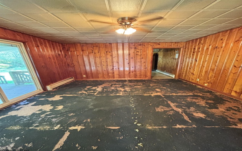 2031 Morgantown Pike, Belington, West Virginia 26250, 3 Bedroom Bedrooms, 7 Room Rooms,1 BathroomBathrooms,Single Family Detached,For Sale,Morgantown,0,10167171