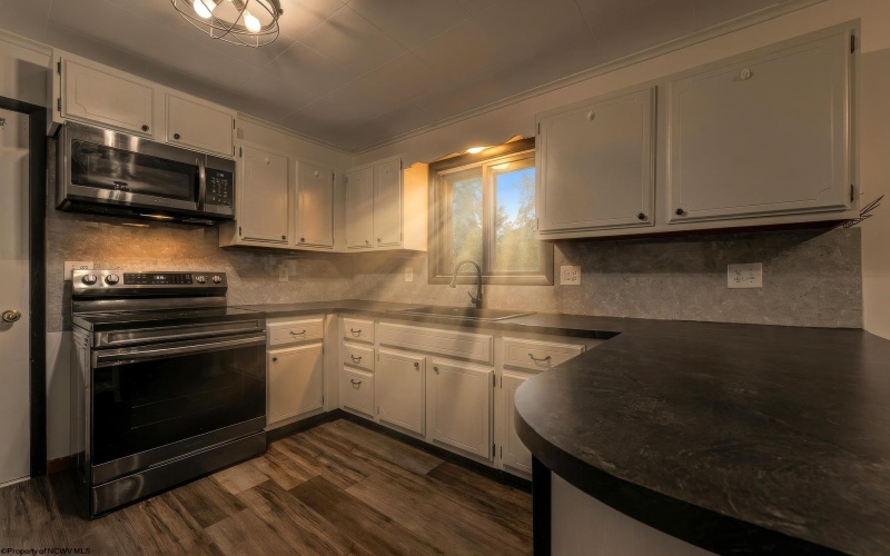 15586 Preston Highway, Bruceton Mills, West Virginia 26525, 3 Bedroom Bedrooms, 7 Room Rooms,2 BathroomBathrooms,Single Family Detached,For Sale,Preston,0,10167173 15586 Preston Highway, Bruceton Mills, West Virginia 26525, 3 Bedroom Bedrooms, 7 Room Rooms,2 BathroomBathrooms,Single Family Detached,For Sale,Preston,0,10167173
