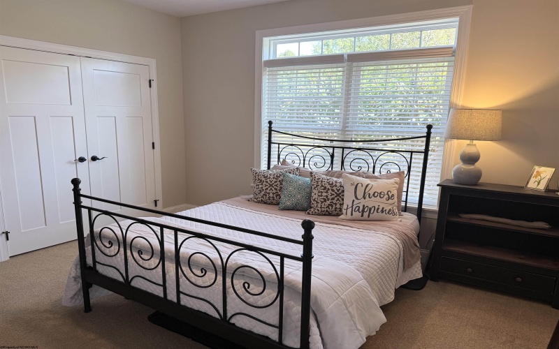 10 Pointe Drive, Morgantown, West Virginia 26508, 5 Bedroom Bedrooms, 10 Room Rooms,4 BathroomBathrooms,Single Family Detached,For Sale,Pointe,0,10167181