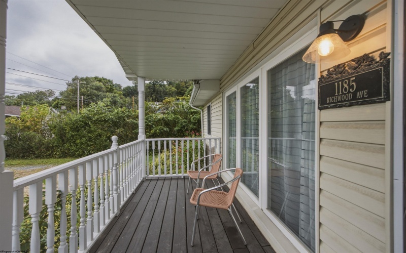 1185 Richwood Avenue, Morgantown, West Virginia 26505, 3 Bedroom Bedrooms, 6 Room Rooms,2 BathroomBathrooms,Single Family Detached,For Sale,Richwood,0,10167177