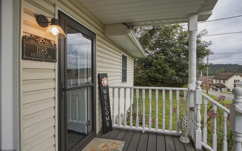 1185 Richwood Avenue, Morgantown, West Virginia 26505, 3 Bedroom Bedrooms, 6 Room Rooms,2 BathroomBathrooms,Single Family Detached,For Sale,Richwood,0,10167177