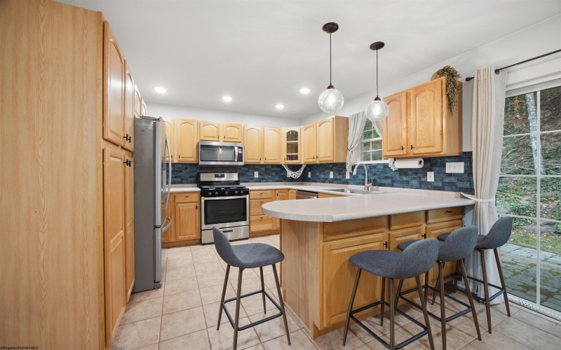 1185 Richwood Avenue, Morgantown, West Virginia 26505, 3 Bedroom Bedrooms, 6 Room Rooms,2 BathroomBathrooms,Single Family Detached,For Sale,Richwood,0,10167177
