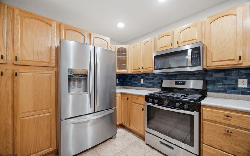 1185 Richwood Avenue, Morgantown, West Virginia 26505, 3 Bedroom Bedrooms, 6 Room Rooms,2 BathroomBathrooms,Single Family Detached,For Sale,Richwood,0,10167177