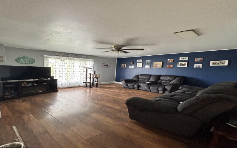 22 Barbour County Highway, Belington, West Virginia 26250, 4 Bedroom Bedrooms, 7 Room Rooms,1 BathroomBathrooms,Single Family Detached,For Sale,Barbour County,0,10167176