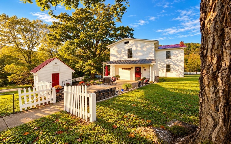 623 Hackers Creek Road, Buckhannon, West Virginia 26201, 4 Bedroom Bedrooms, 9 Room Rooms,1 BathroomBathrooms,Single Family Detached,For Sale,Hackers Creek,0,10167195 623 Hackers Creek Road, Buckhannon, West Virginia 26201, 4 Bedroom Bedrooms, 9 Room Rooms,1 BathroomBathrooms,Single Family Detached,For Sale,Hackers Creek,0,10167195