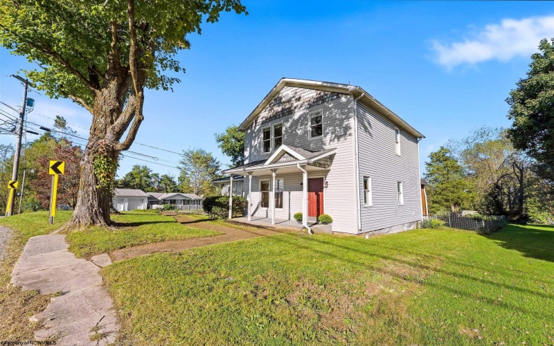 90 Main Street, Masontown, West Virginia 26542, 3 Bedroom Bedrooms, 10 Room Rooms,2 BathroomBathrooms,Single Family Detached,For Sale,Main,0,10167186 90 Main Street, Masontown, West Virginia 26542, 3 Bedroom Bedrooms, 10 Room Rooms,2 BathroomBathrooms,Single Family Detached,For Sale,Main,0,10167186