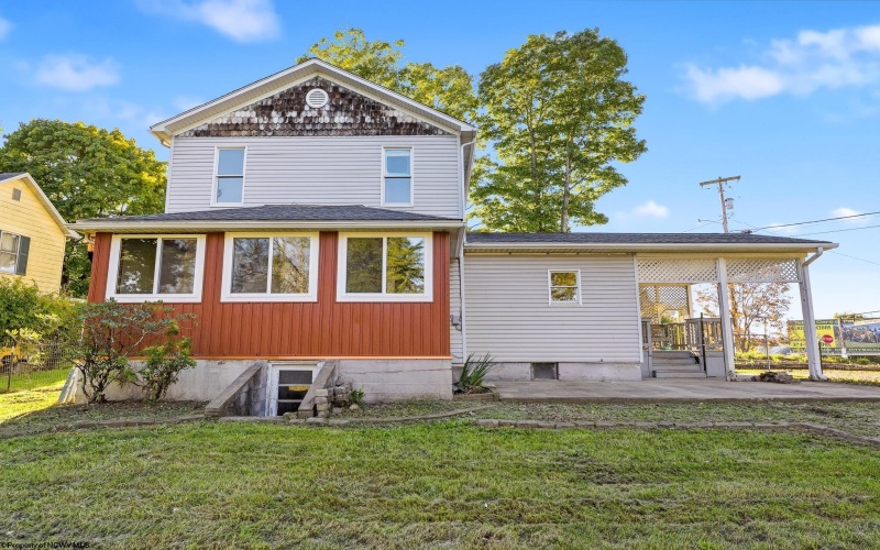 90 Main Street, Masontown, West Virginia 26542, 3 Bedroom Bedrooms, 10 Room Rooms,2 BathroomBathrooms,Single Family Detached,For Sale,Main,0,10167186 90 Main Street, Masontown, West Virginia 26542, 3 Bedroom Bedrooms, 10 Room Rooms,2 BathroomBathrooms,Single Family Detached,For Sale,Main,0,10167186