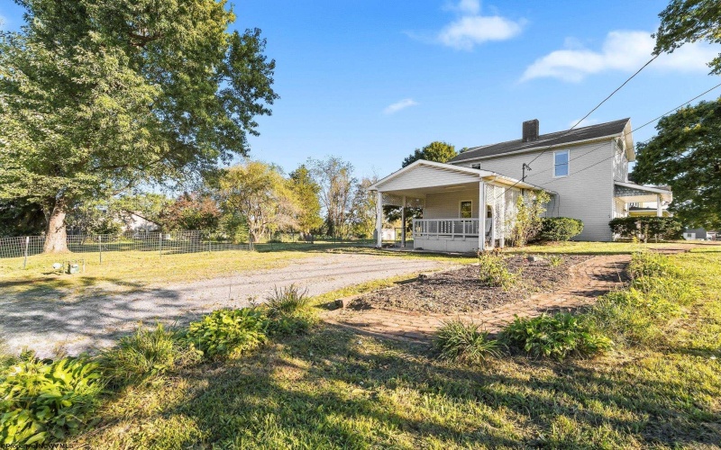 90 Main Street, Masontown, West Virginia 26542, 3 Bedroom Bedrooms, 10 Room Rooms,2 BathroomBathrooms,Single Family Detached,For Sale,Main,0,10167186 90 Main Street, Masontown, West Virginia 26542, 3 Bedroom Bedrooms, 10 Room Rooms,2 BathroomBathrooms,Single Family Detached,For Sale,Main,0,10167186