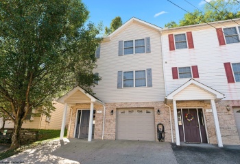 868 Tremont Street, Morgantown, West Virginia 26505, 3 Bedroom Bedrooms, 6 Room Rooms,2 BathroomBathrooms,Single Family Attached,For Sale,Tremont,0,10167190