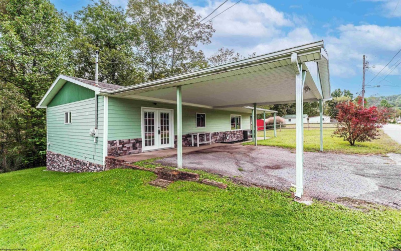 415 Terrace Drive, Mannington, West Virginia 26582, 2 Bedroom Bedrooms, 6 Room Rooms,1 BathroomBathrooms,Single Family Detached,For Sale,Terrace,0,10167191 415 Terrace Drive, Mannington, West Virginia 26582, 2 Bedroom Bedrooms, 6 Room Rooms,1 BathroomBathrooms,Single Family Detached,For Sale,Terrace,0,10167191