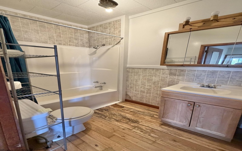 212 Bennett Avenue, Weston, West Virginia 26452, 2 Bedroom Bedrooms, 4 Room Rooms,1 BathroomBathrooms,Single Family Detached,For Sale,Bennett,0,10167194 212 Bennett Avenue, Weston, West Virginia 26452, 2 Bedroom Bedrooms, 4 Room Rooms,1 BathroomBathrooms,Single Family Detached,For Sale,Bennett,0,10167194