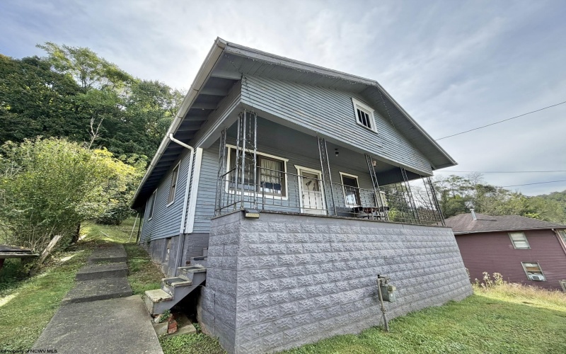 212 Bennett Avenue, Weston, West Virginia 26452, 2 Bedroom Bedrooms, 4 Room Rooms,1 BathroomBathrooms,Single Family Detached,For Sale,Bennett,0,10167194 212 Bennett Avenue, Weston, West Virginia 26452, 2 Bedroom Bedrooms, 4 Room Rooms,1 BathroomBathrooms,Single Family Detached,For Sale,Bennett,0,10167194